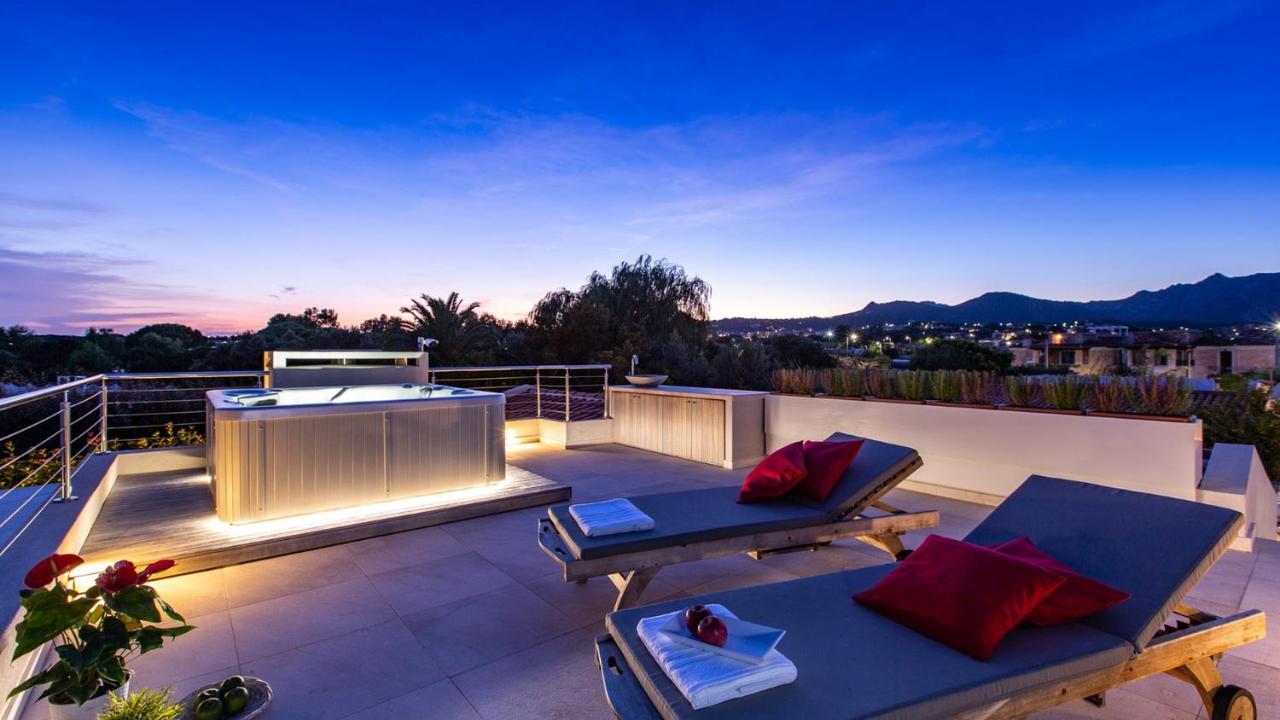 Villa Amar 4, Emma Villas Olbia Bagian luar foto