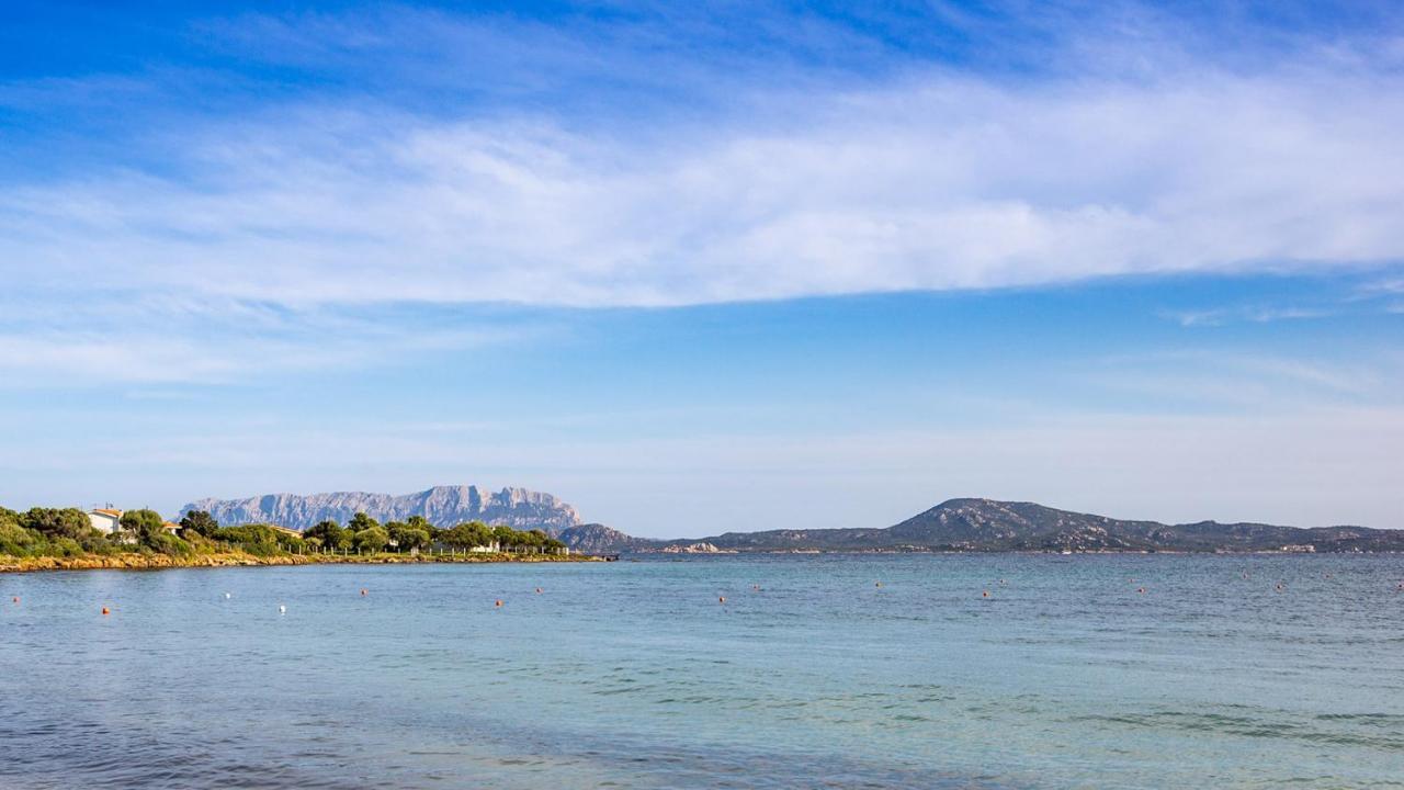 Villa Amar 4, Emma Villas Olbia Bagian luar foto