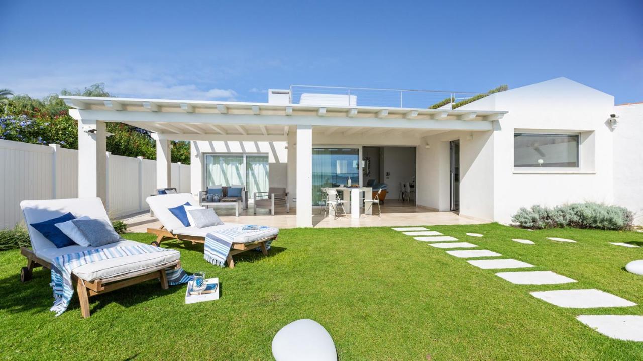 Villa Amar 4, Emma Villas Olbia Bagian luar foto
